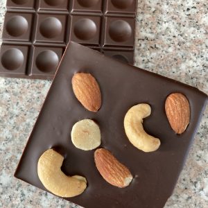 Mix Nuts Dark Milk Chocolate 33g